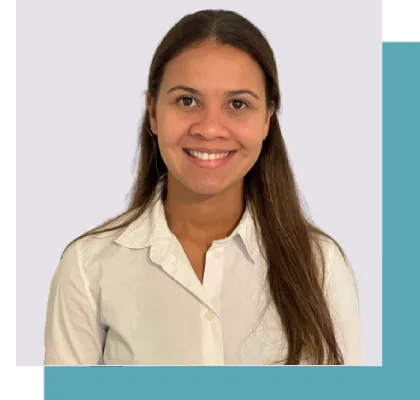Paula Caroline Pereira